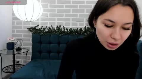 kat__cat online show from December 1, 2:26 am