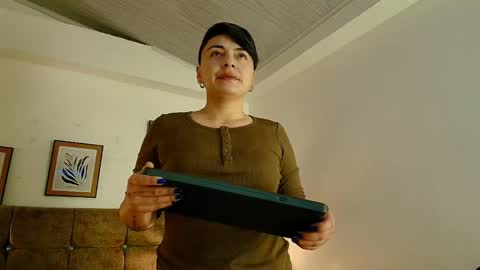 kat paradisse online show from April 28, 11:36 am