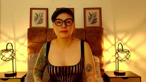 kat paradisse online show from March 29, 12:04 pm