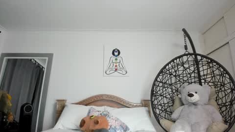 Kataleya online show from January 18, 9:55 pm