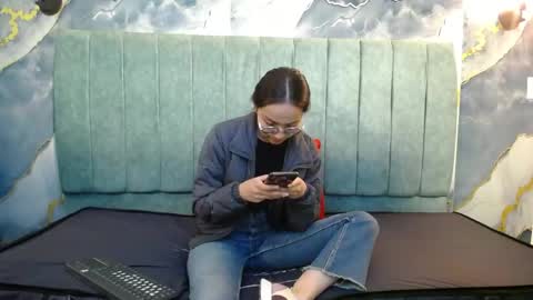 Katalina online show from April 13, 3:35 pm