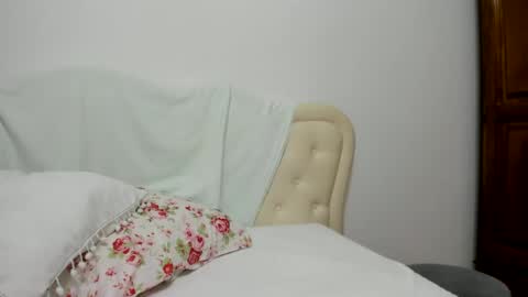 kate cherry25 online show from February 2, 5:15 pm