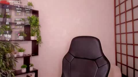 Kate online show from April 9, 6:19 am