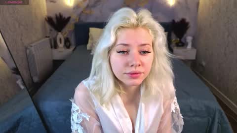 Kate online show from March 2, 1:05 am