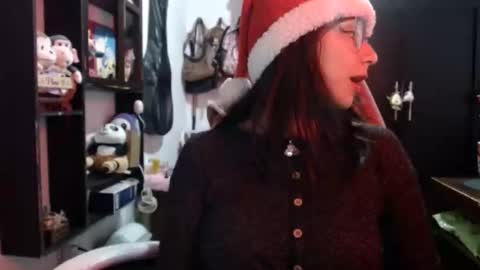 Kateeen18 online show from December 19, 7:00 am