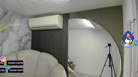 Im Katherine but call me Kate  online show from September 9, 12:05 pm