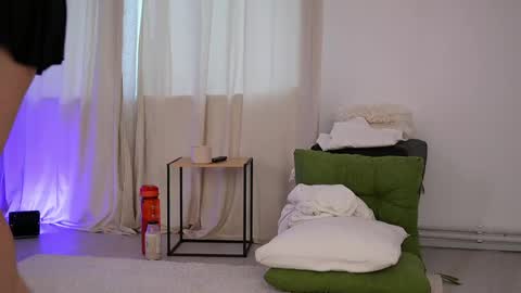 Cristina online show from May 19, 3:35 am