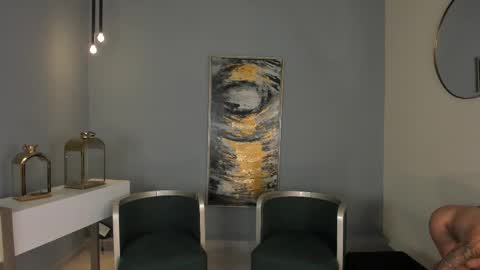 K A T E  online show from November 11, 4:37 pm