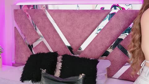 KatheGomez  online show from April 6, 2:55 am