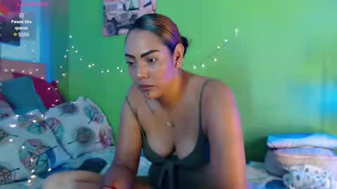 katherin online show from March 4, 5:53 am