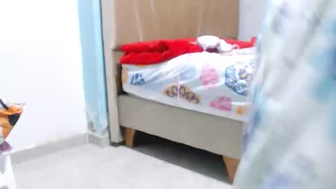 natalia online show from May 9, 1:57 pm