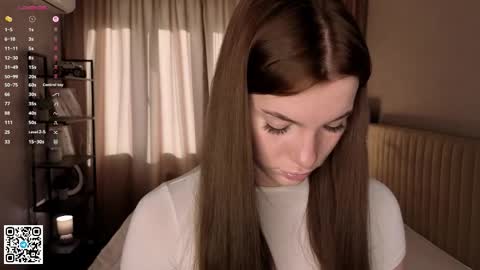 Lola online show from April 22, 4:09 am