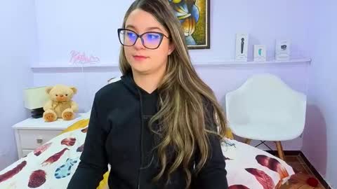 Khaterine online show from October 17, 12:30 pm