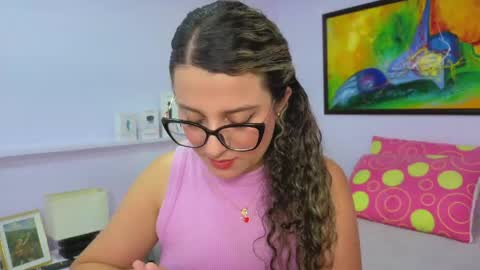 Khaterine online show from April 16, 9:09 am