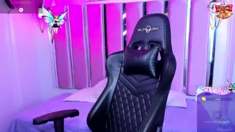 KATIA  online show from December 22, 1:03 pm