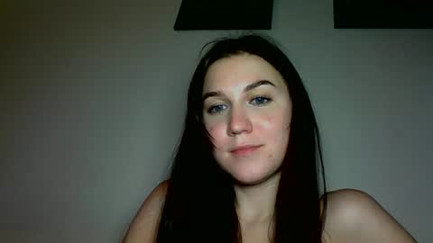 katie_foxi online show from October 18, 8:54 pm