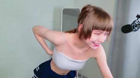 Katie online show from October 6, 2:01 pm