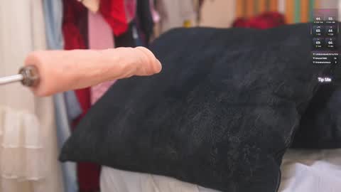 K A T L Y N  online show from November 20, 11:17 pm