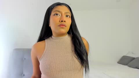 Follow me on instagram and twitter as correaktnees online show from February 4, 7:40 am