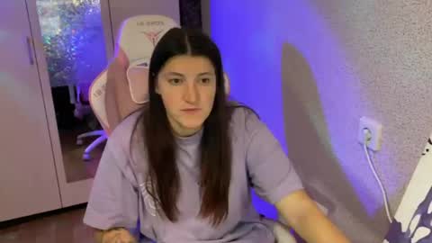   naked in pvt show 100 tk online show from April 5, 10:42 pm