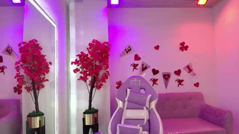 Katrina online show from February 28, 9:14 pm