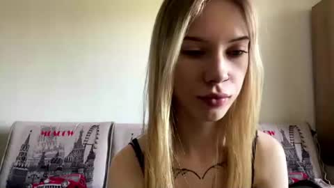katrinpantera online show from August 8, 4:20 am