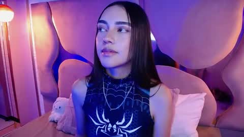 ..  .. online show from January 10, 7:43 pm