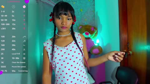 sophia online show from February 3, 7:42 pm