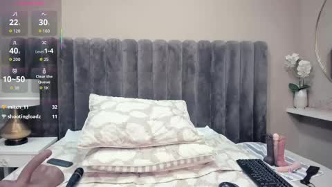 katuff online show from September 25, 3:38 am