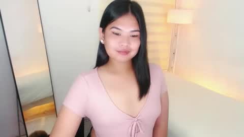 Y O U R        F U T U R E       K A Y L E E  online show from March 5, 9:17 pm