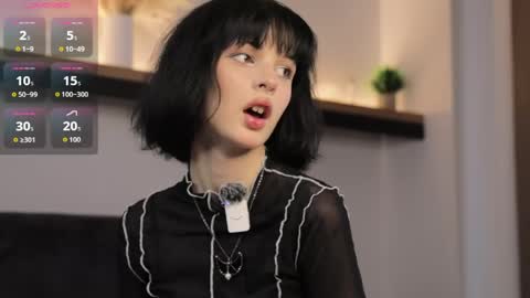 Hi Im Arina 3 online show from June 4, 8:08 am