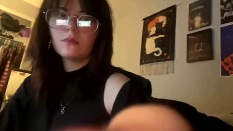 kearianwat online show from May 26, 4:23 am