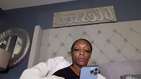 Keephimcum69me online show from October 26, 9:38 am