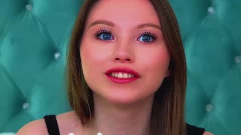 Keira online show from March 5, 6:26 pm