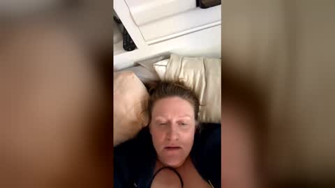 kellilyn1081187 online show from March 21, 10:59 pm