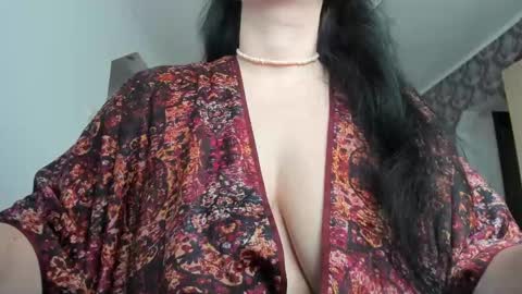 Monday - Friday  08 am - 3 pm GMT 3 online show from February 18, 9:32 am