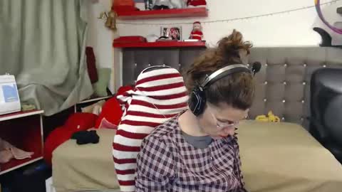 kelly online show from January 10, 2:38 am