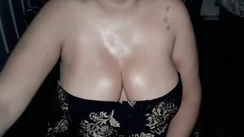 Kellyshow online show from March 2, 5:19 am