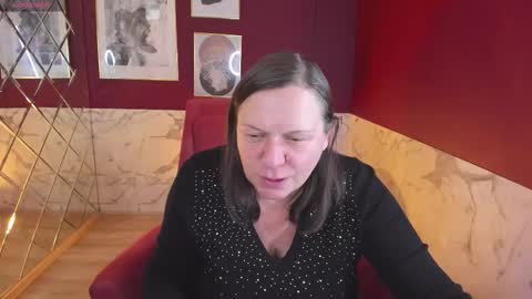 Kelly online show from December 4, 1:13 pm