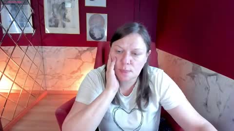 Kelly online show from May 31, 8:32 pm