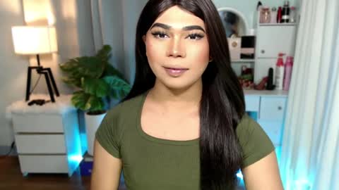 Ebony online show from July 20, 3:47 pm