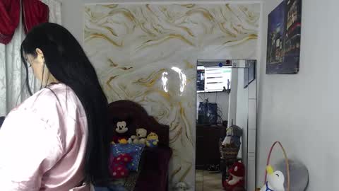 kendall  online show from October 26, 5:25 am