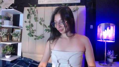 kendall_saenz online show from September 22, 7:56 pm