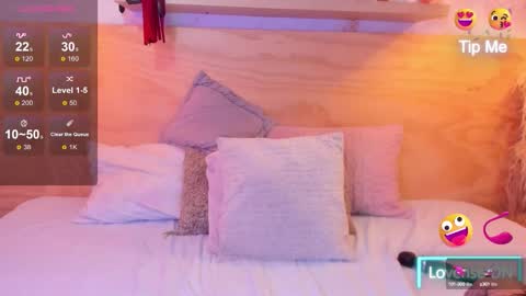 Kendall online show from September 12, 2:56 am