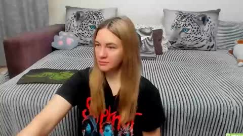 Kendra online show from December 15, 12:16 am