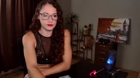 Kendra online show from March 3, 3:23 am