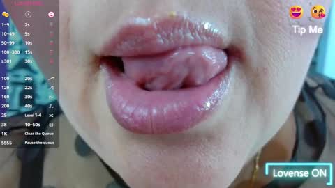 K E R L Y online show from March 10, 3:52 pm