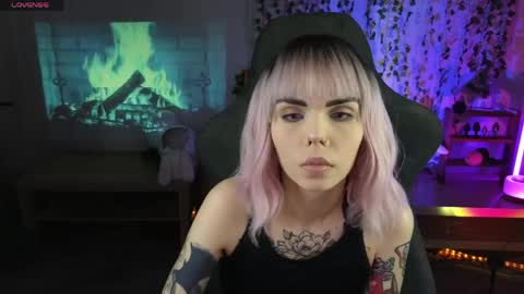 Kerry online show from April 3, 9:57 pm