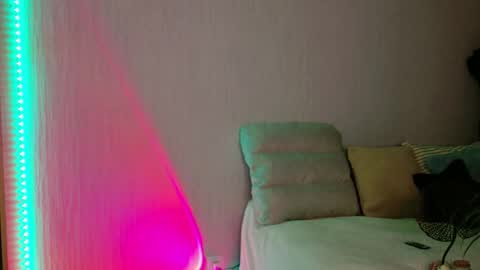 kess_edison online show from December 16, 7:09 pm