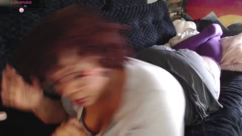 Khaya online show from December 19, 5:40 pm